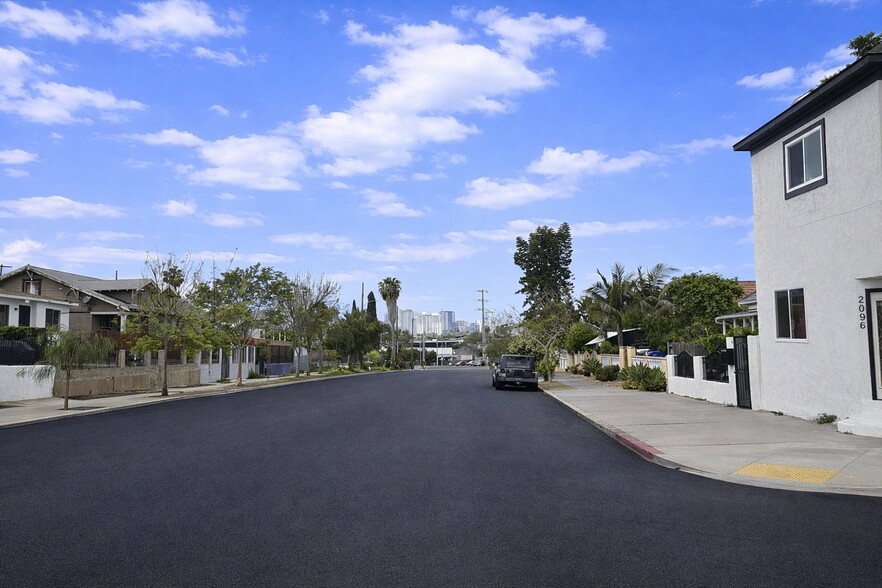 Building Photo - 2096 Franklin Ave