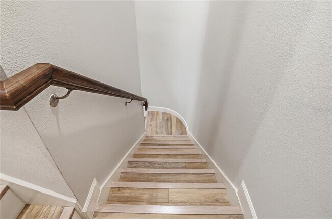 Building Photo - 3162 Moorings Dr S