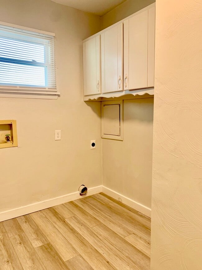 Building Photo - 3309 Armistead Dr