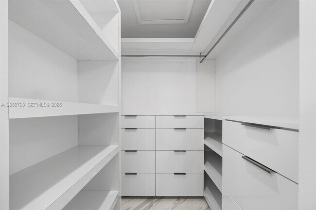 Building Photo - 3549 Magellan Cir