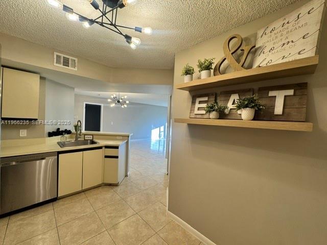 Building Photo - 8761 Wiles Rd