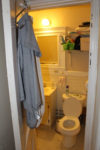 Building Photo - 52 Charlesgate E