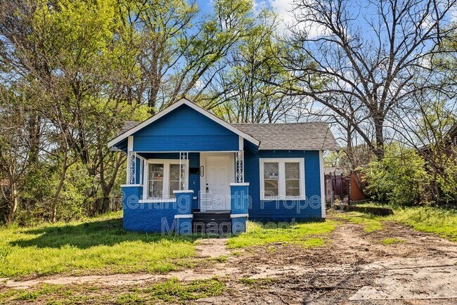 Building Photo - 1209 19th Pl SW