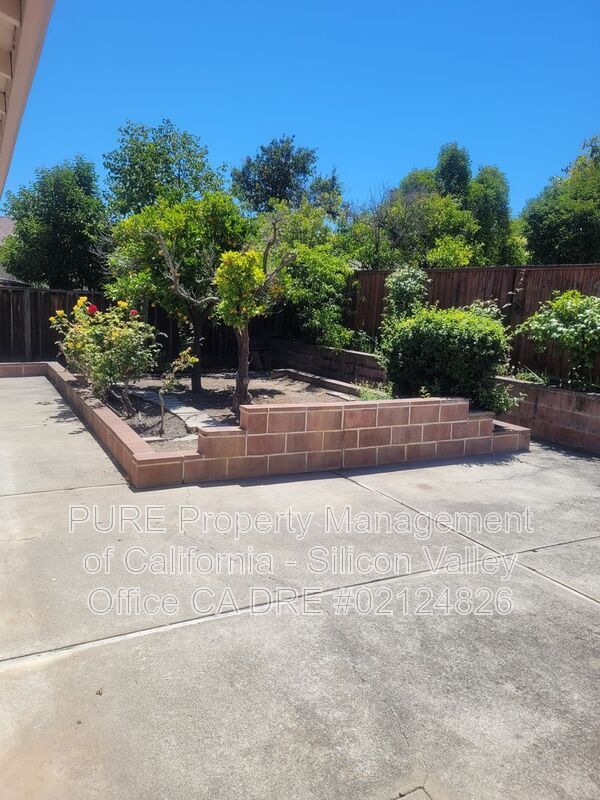 Building Photo - 418 Palo Verde Dr