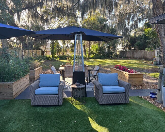 Building Photo - 3BR 2BA for Rent NSB between US1 & the River