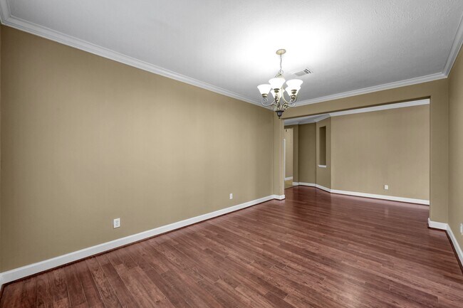 Building Photo - 952 Crannog Way