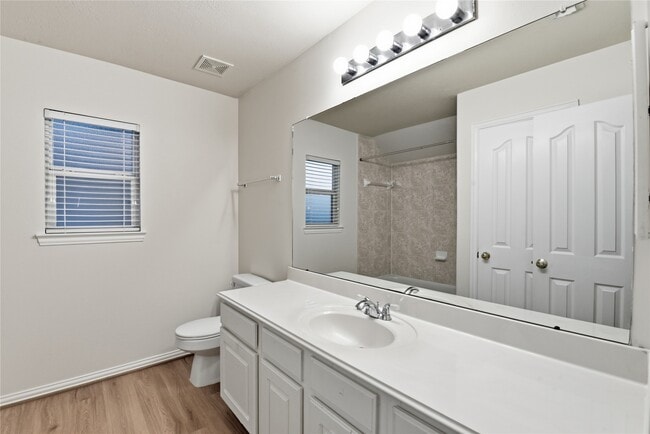 Building Photo - 6507 Hill Haven Ct