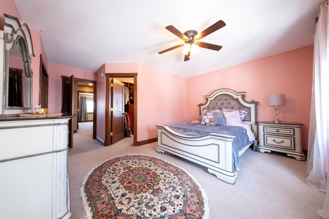 Building Photo - 15678 Duck Pond Way