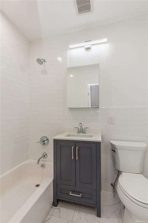 Building Photo - 344 E 116th St