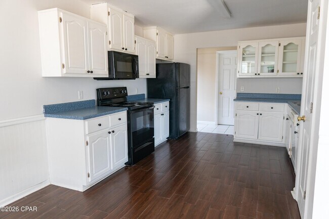 Building Photo - 166 Byrd Dr