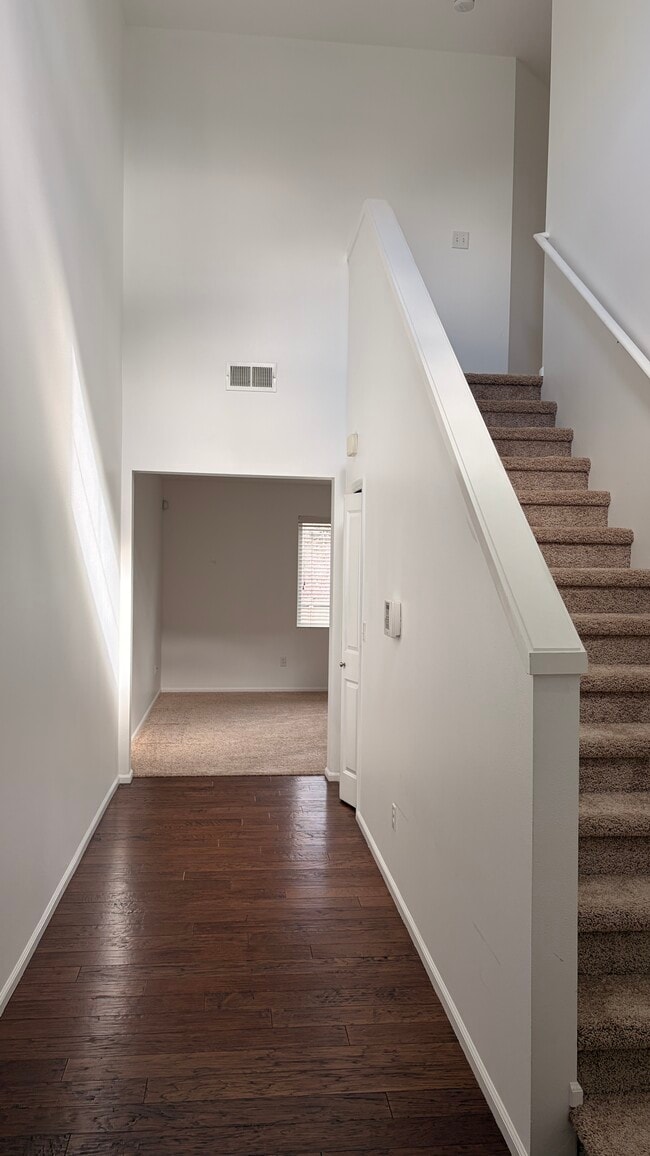 Building Photo - Indrajit Home