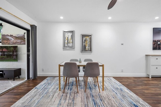 Building Photo - 385 NW 36th Ave