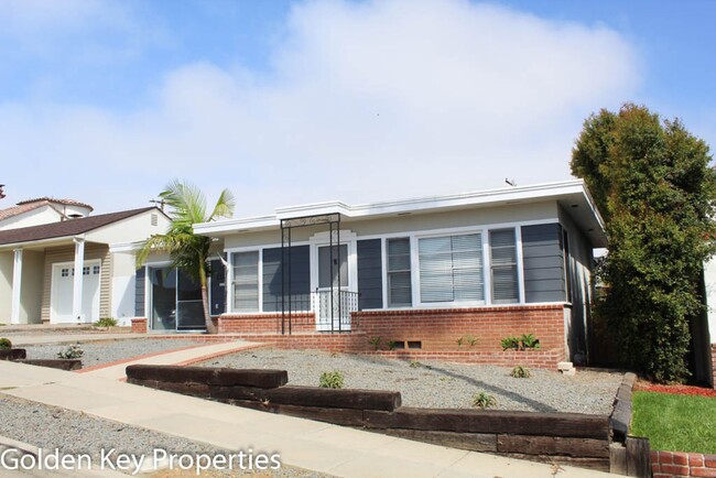 Primary Photo - Single-level home close to the beach in Oc...