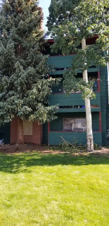 Building Photo - 0675 Straight Creek DVW I 101