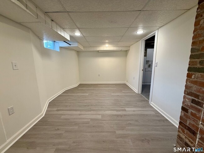 Building Photo - 16 Killian Ave