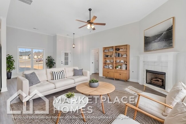 Building Photo - 1802 Millers Cv