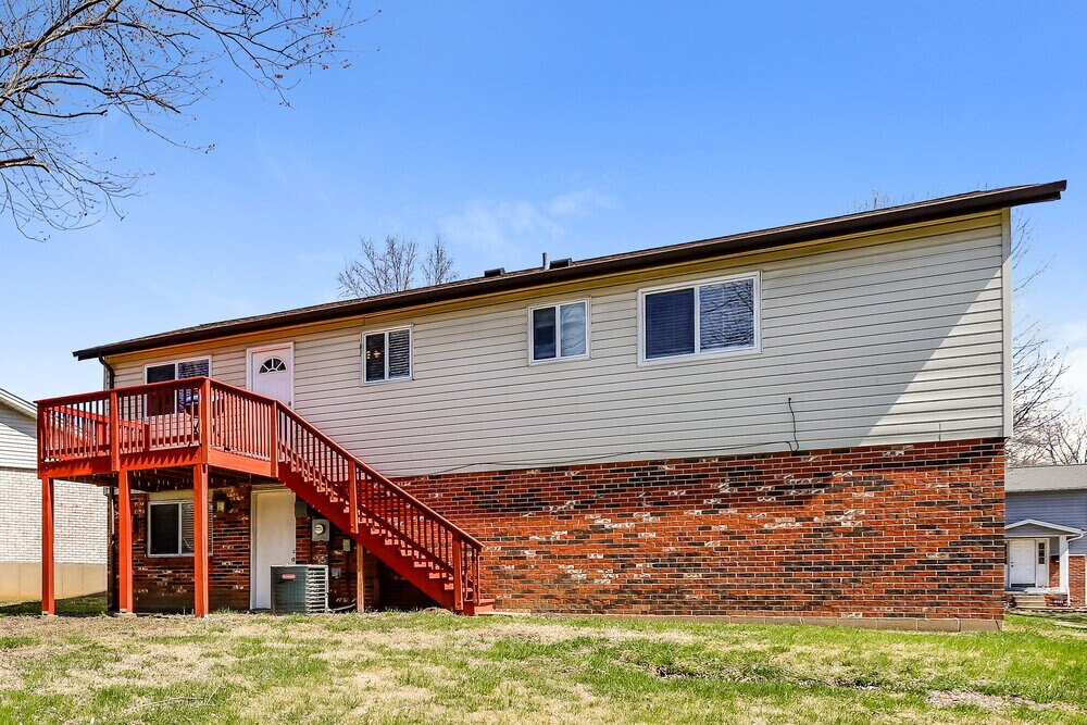 Building Photo - 1865 Battlefield Dr