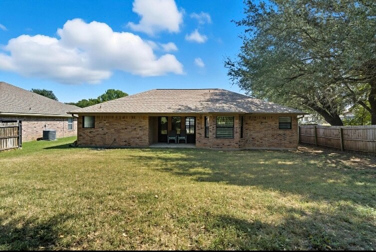 Building Photo - 220 Moonlight Trail
