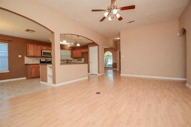 Building Photo - 13639 Country Pine Ct