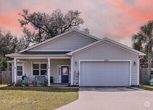 Building Photo - Charming 3-Bedroom, 2 Baths with an Office...