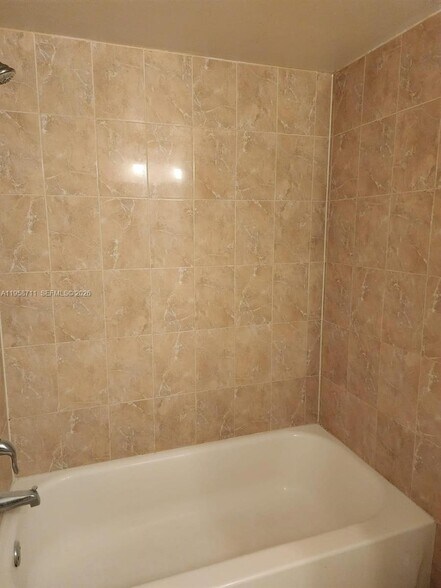 Building Photo - 4150 NW 79th Ave