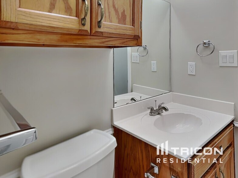 Building Photo - 8427 Rio Verde Pl NW