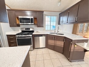 Building Photo - 530 Havasu Ln