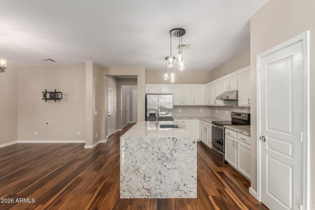 Building Photo - 3759 E Sebastian Ln