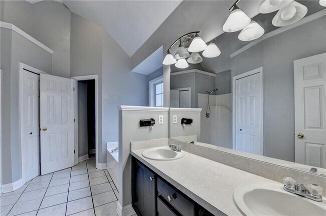 Building Photo - 938 Mulberry Fields Cove NE