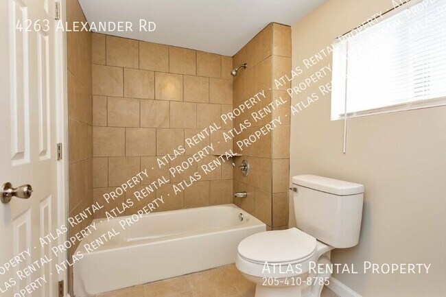 Building Photo - 4263 Alexander Rd