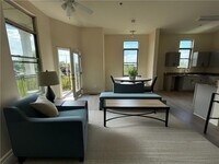 Building Photo - 870 Mayson Turner Rd NW