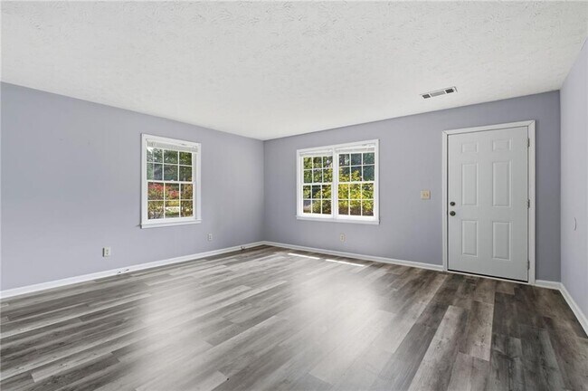 Building Photo - 432 Charleston Ln
