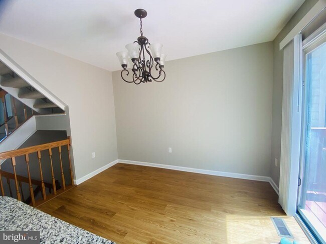 Building Photo - 12888 Hunterbrook Dr