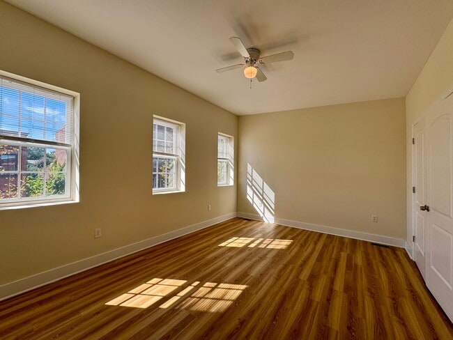 Building Photo - "Urban Charm in Baltimore, MD for rent