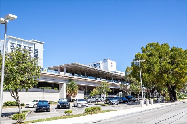 Building Photo - 816 NW 11th St