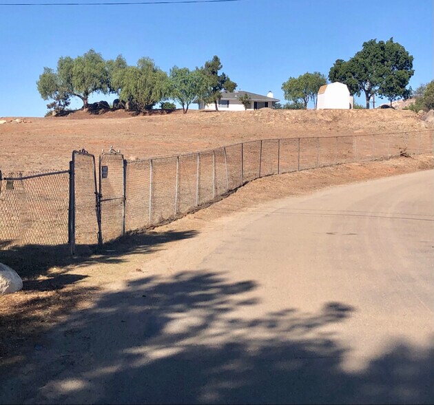 Building Photo - 9874 Chocolate Summit Dr