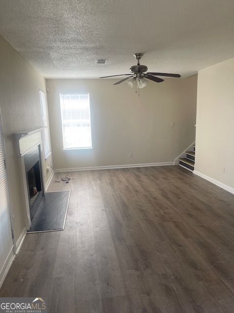 Building Photo - 6469 Brenda Ann Dr