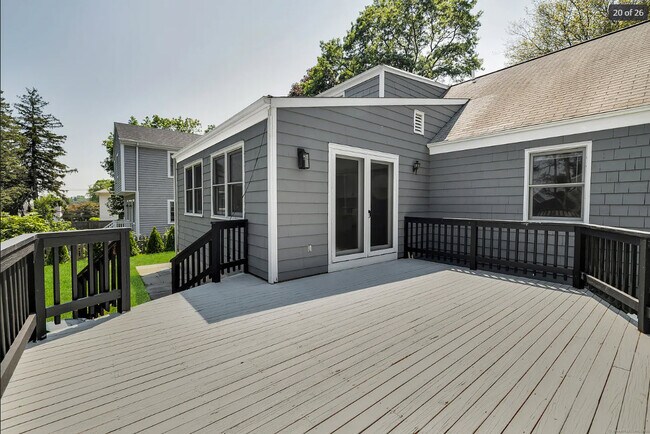 Building Photo - 29 Ridgeley St