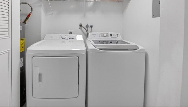 Building Photo - 5260 NW 2nd Ave