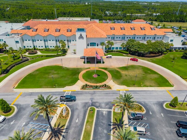 Building Photo - 200 Sandestin Ln