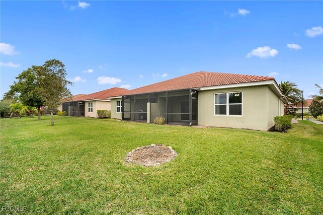 Building Photo - 4290 Dutchess Park Rd