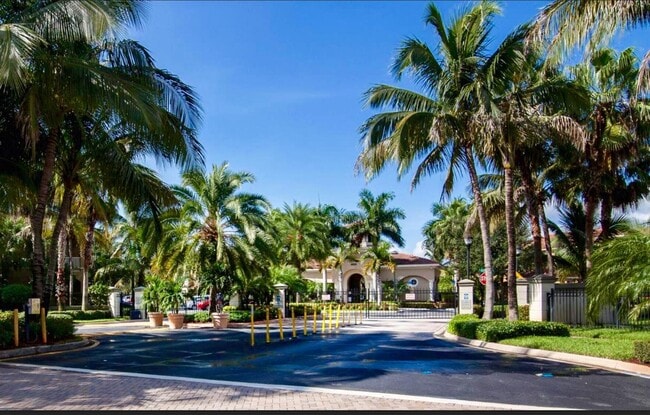 Building Photo - 4986 Bonsai Cir