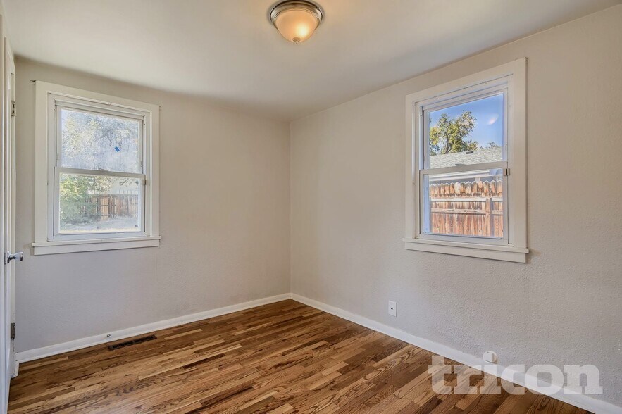 Building Photo - 185 N Harlan St