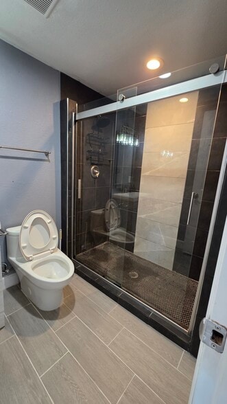 Building Photo - 9426 Sandra St