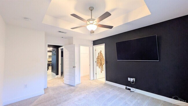 Building Photo - 151 Calvert Oaks Dr