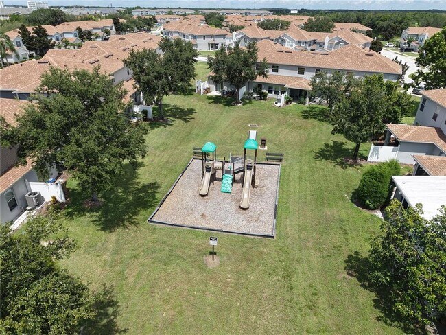 Building Photo - 1024 Chalcedony St