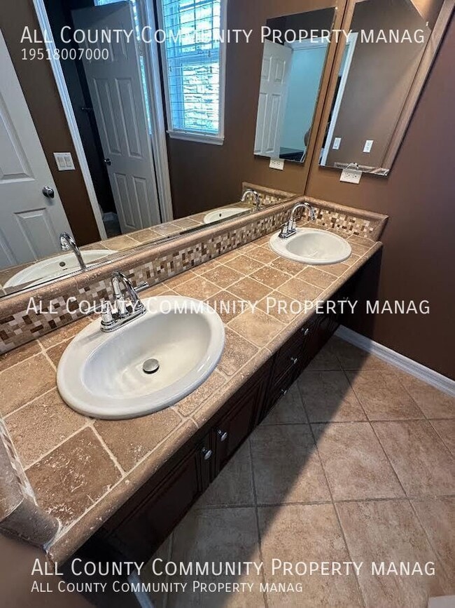 Building Photo - 18066 Lemon Dr