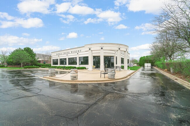 Building Photo - 1882 N wentworth Cir