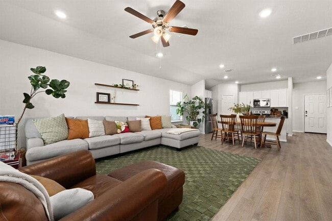 Building Photo - 1308 Piedmont