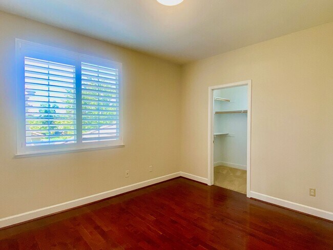 Building Photo - AVAILABLE BY 1/1/26 - ELEGANT AND SPACIOUS 4 BED, 4 BATH 2 STORY HOME WITH VIEWS OF EL DORADO HILLS